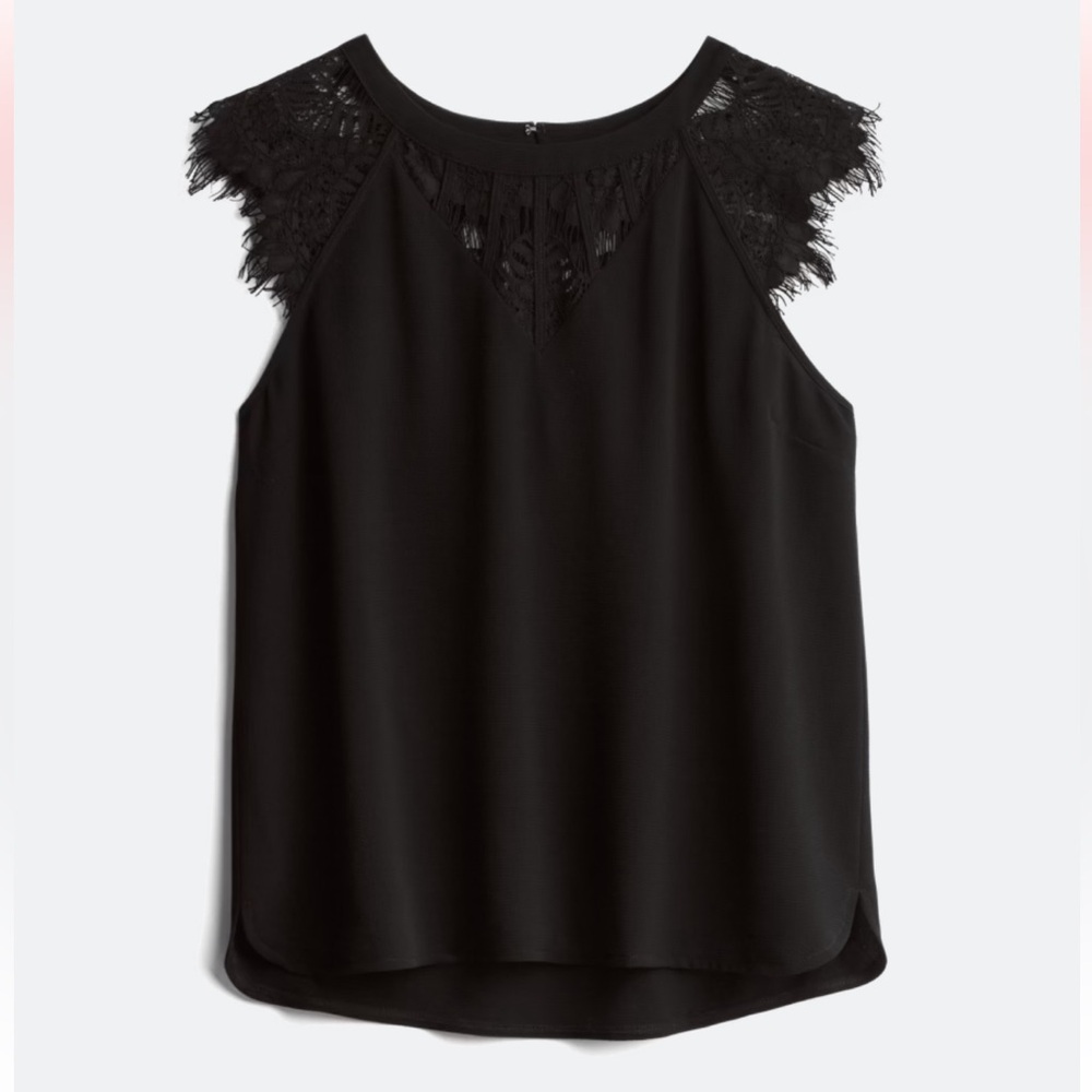 41 Hawthorn Jarred Lace Detail Cap-Sleeve Blouse in Black size L